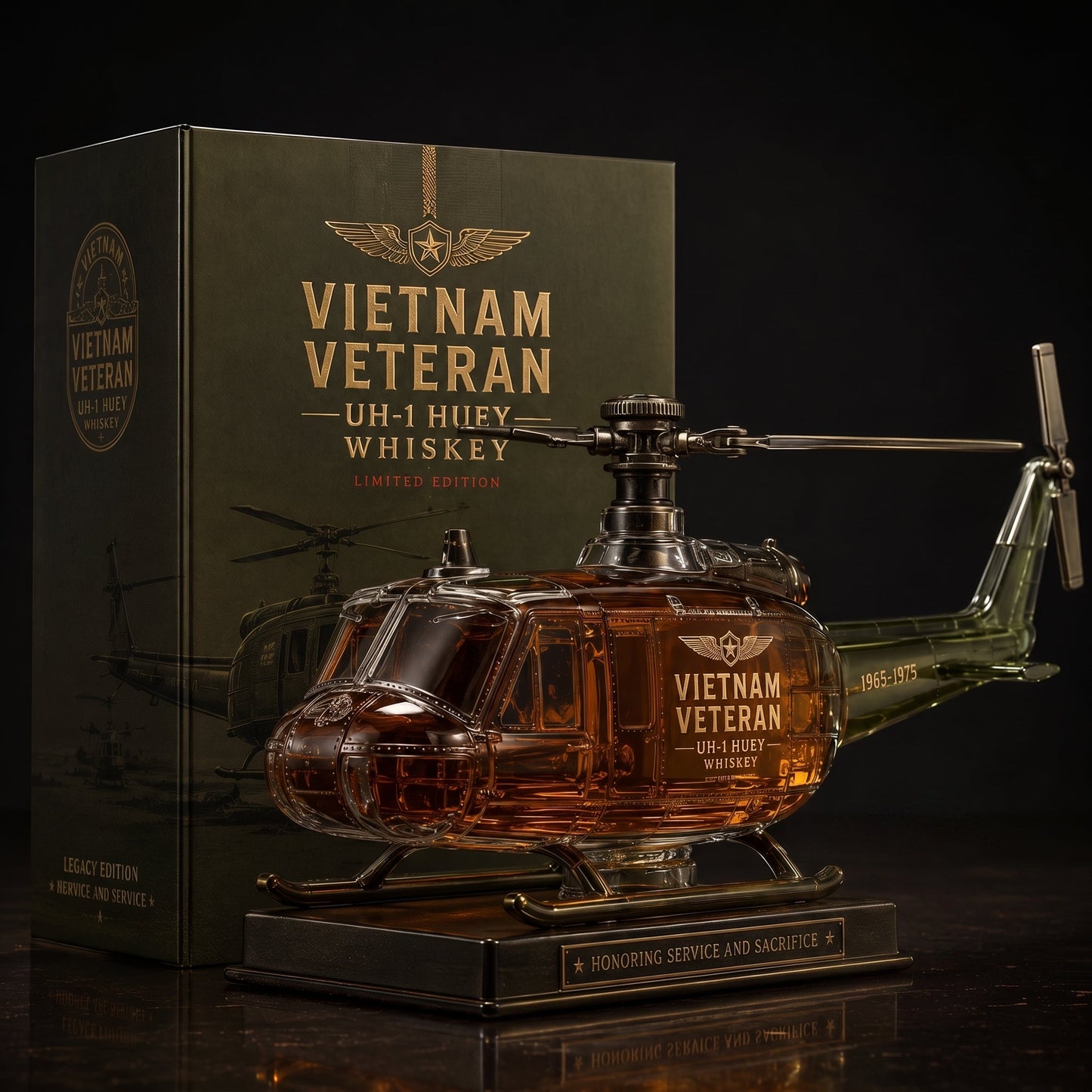 🇺🇸🚁🎖️Vietnam Veteran UH-1 Huey Helicopter 1965-1975 Whiskey Bottle