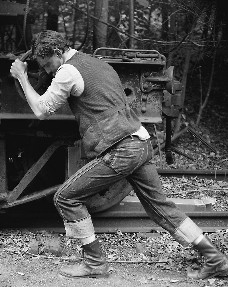 Limited-Edition Selvedge Carpenter Jean Rinse
